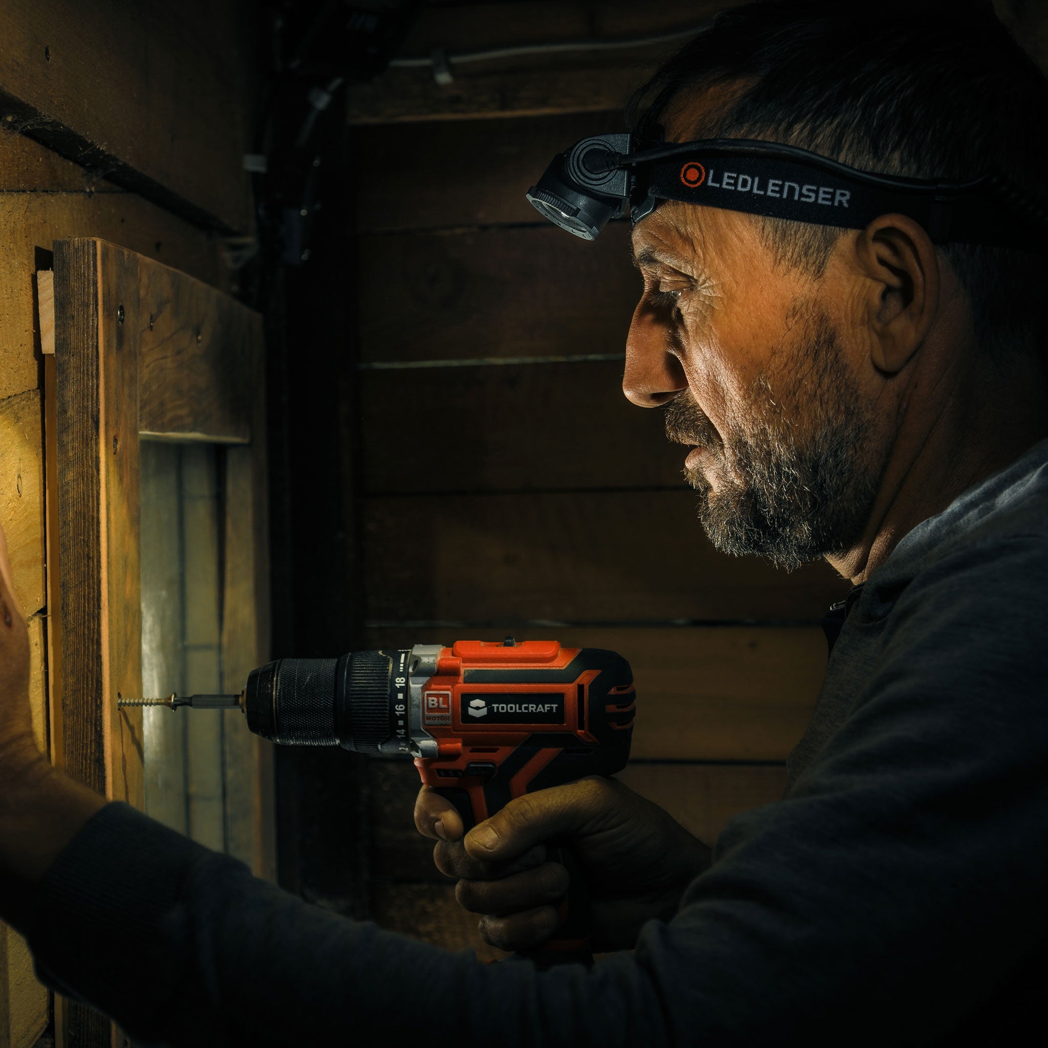 Ledlenser H7R Core Rechargeable Headlamp – IP67 Waterproof, Magnetic Charging, Advanced Focus System | Roadside Emergencies, Camping & Family Safety