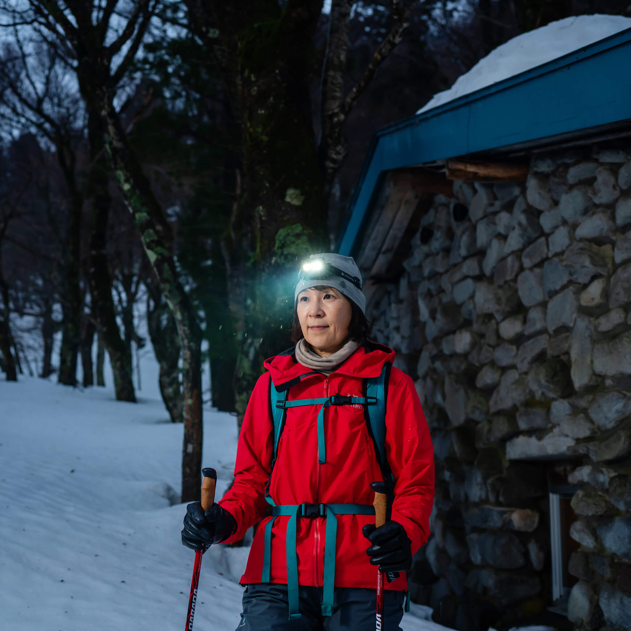Ledlenser HF6R Core Rechargeable Headlamp – Slim, IP68 Waterproof, Digital Focus System | Hiking, DIY & Family Emergency Lighting