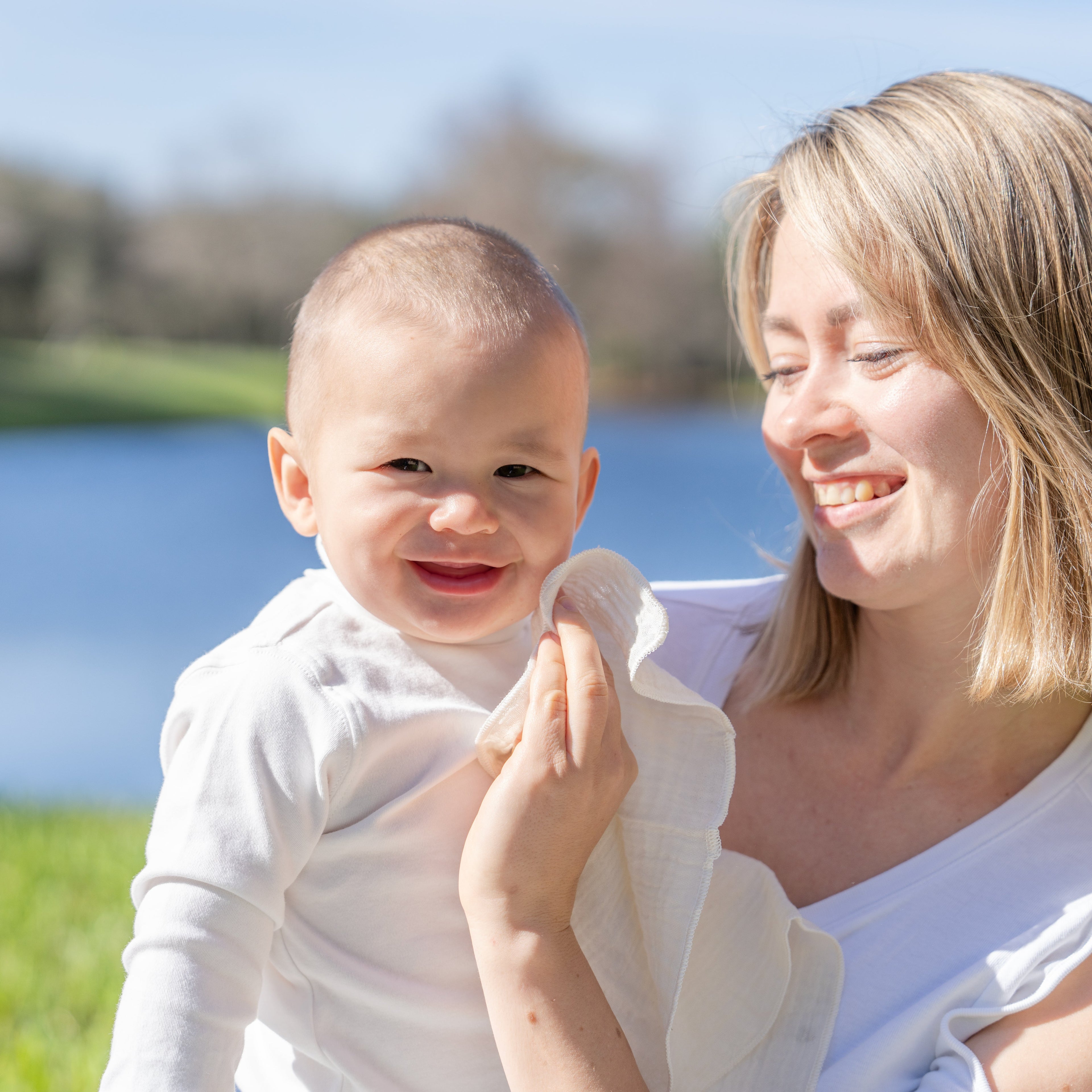 Family Road Emergency Reusable Baby Wipes | Organic Cotton Wipes for Car Kits & Go-Bags
